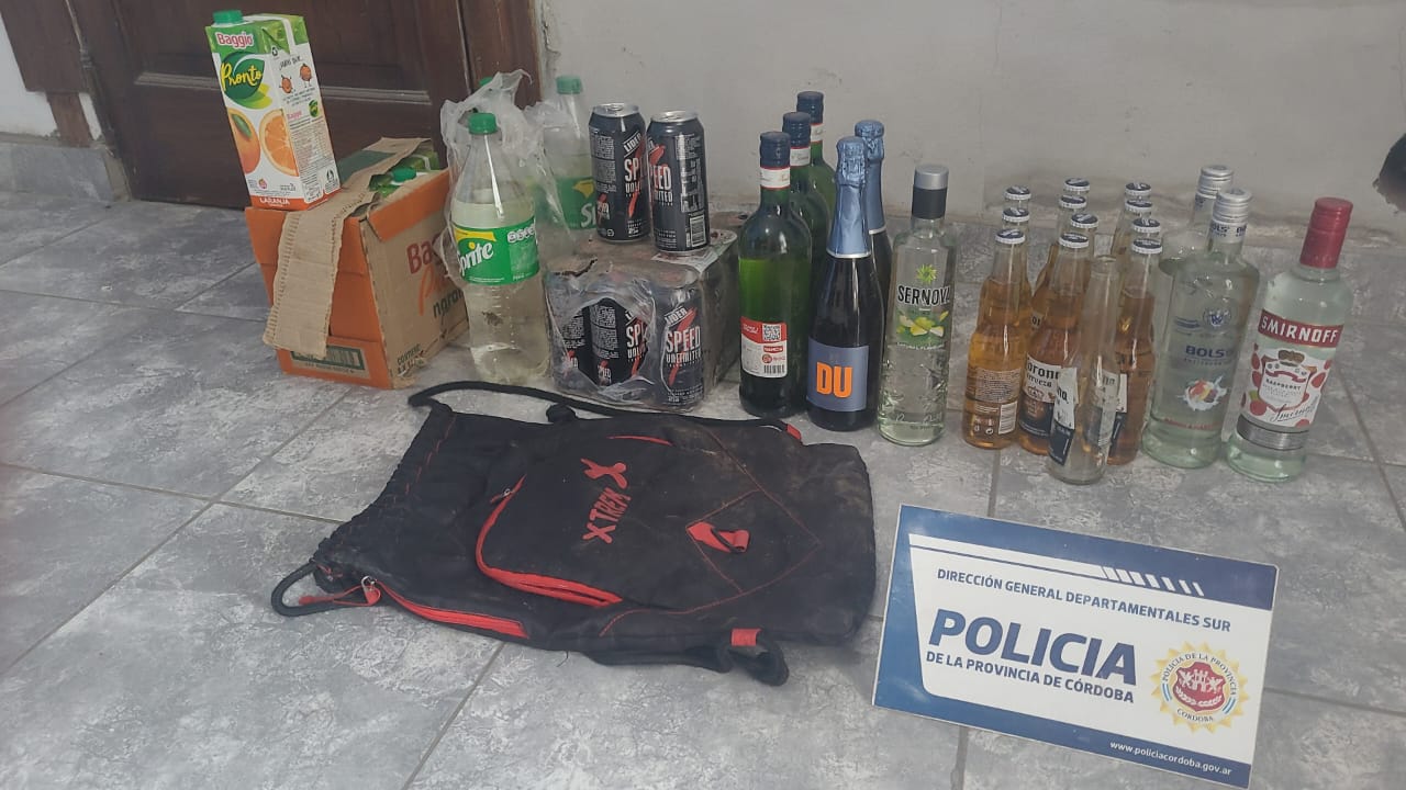 Recuperan bebidas robadas del Boliche bailable en Villa Valeria