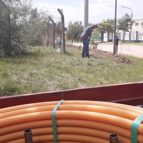 Comenzó la obra de red domiciliaria de gas natural en Huinca